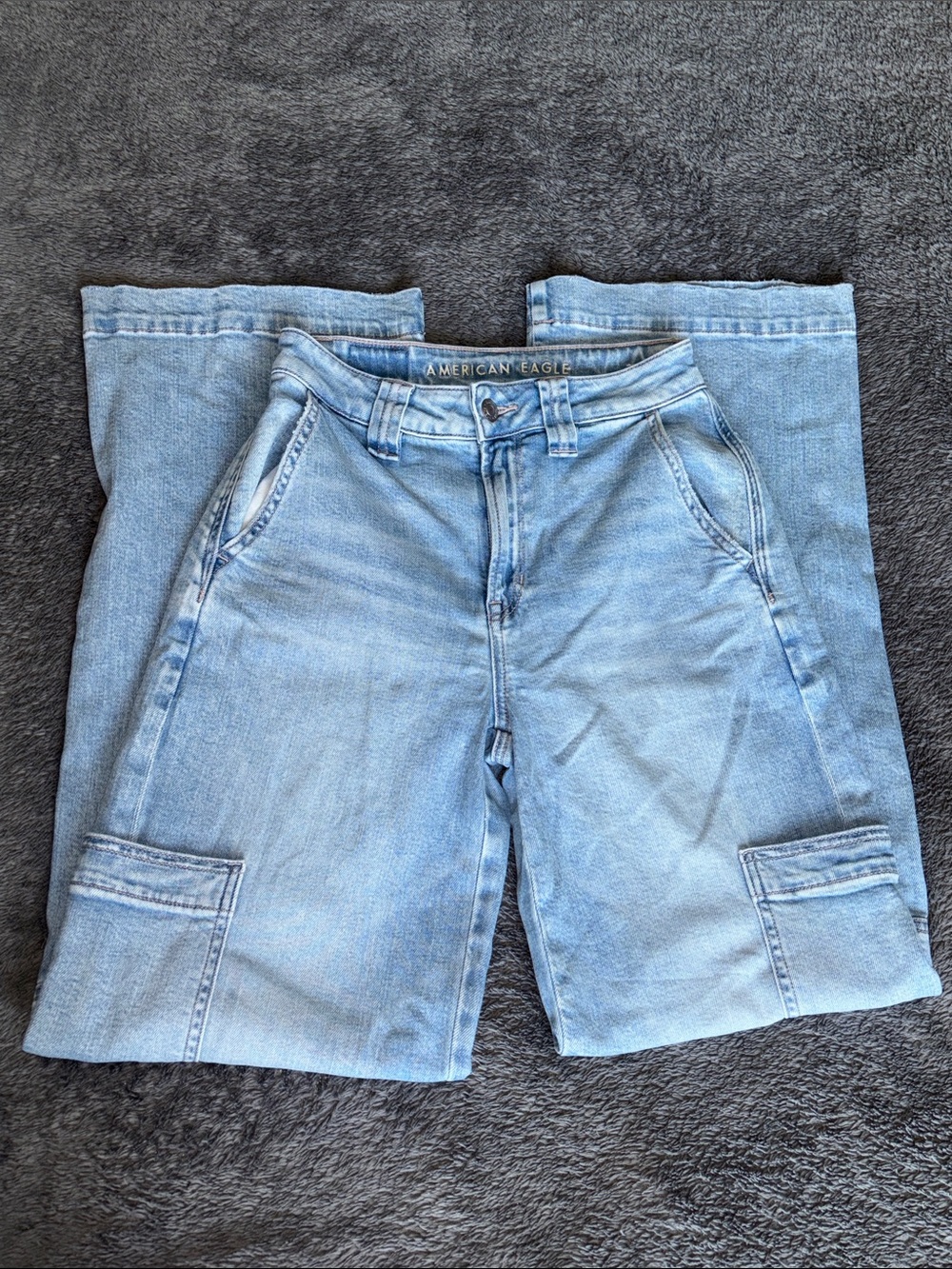 AMERICAN EAGLE Light Blue Stretch Baggy Straight Leg Cargo Jeans